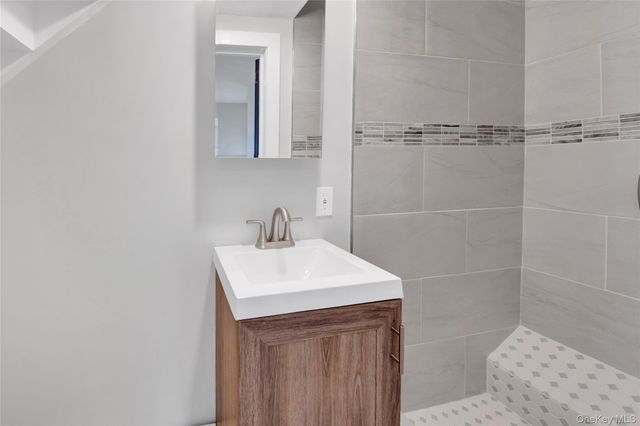 30 Kendall Avenue, Sleepy Hollow, NY 10591