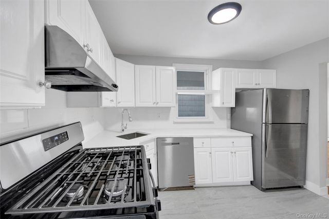 30 Kendall Avenue, Sleepy Hollow, NY 10591