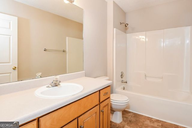 1511 Mariray Court, Lawrenceville, GA 30045