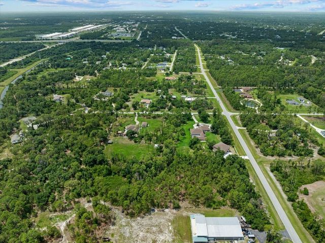 N CHAMBERLAIN BOULEVARD, North Port, FL 34286