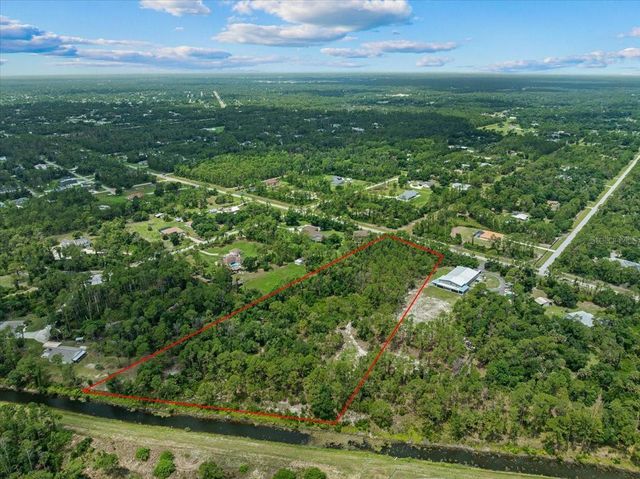 N CHAMBERLAIN BOULEVARD, North Port, FL 34286