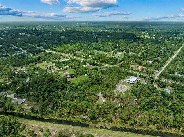 N CHAMBERLAIN BOULEVARD, North Port, FL 34286