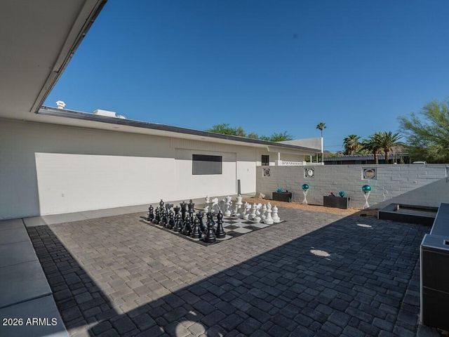 3302 E Turquoise Avenue, Phoenix, AZ 85028