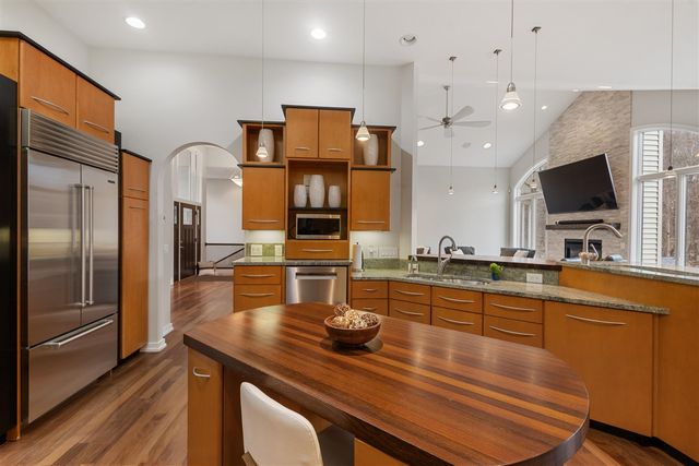 10292 Skyview Drive, Kalamazoo, MI 49009