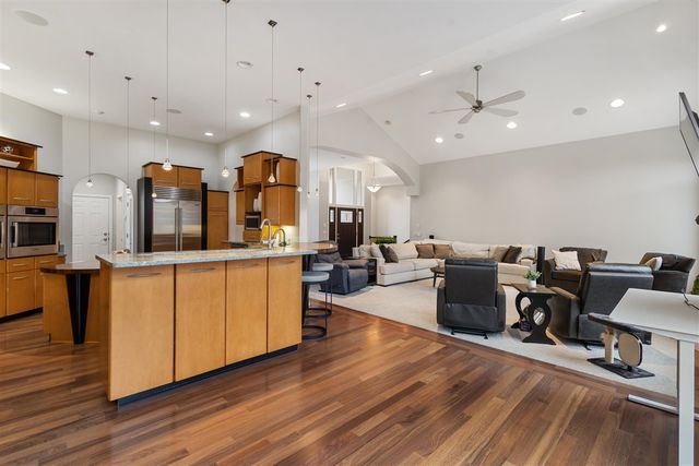 10292 Skyview Drive, Kalamazoo, MI 49009