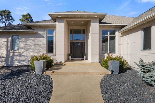 10292 Skyview Drive, Kalamazoo, MI 49009