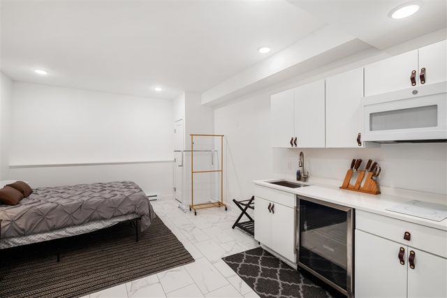 10292 Skyview Drive, Kalamazoo, MI 49009