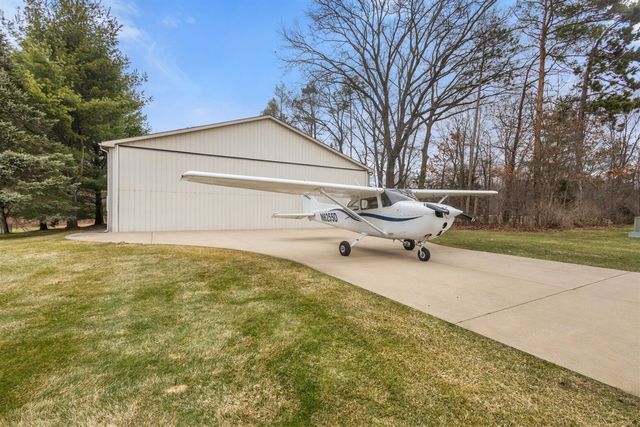 10292 Skyview Drive, Kalamazoo, MI 49009