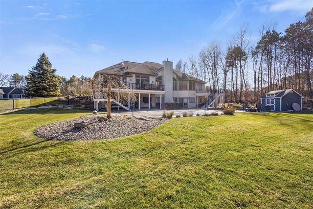 10292 Skyview Drive, Kalamazoo, MI 49009