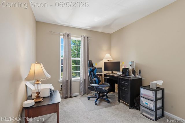 1714 Newgate Lane, Hartland Township, MI 48843