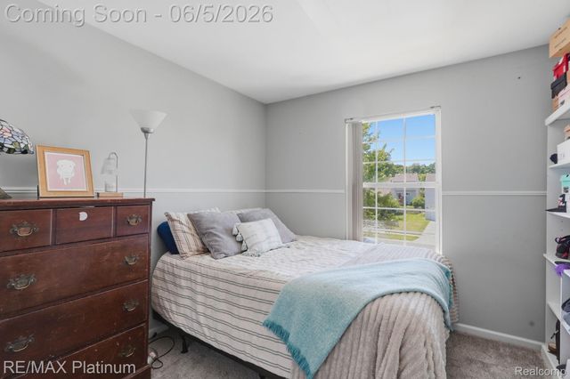 1714 Newgate Lane, Hartland Township, MI 48843