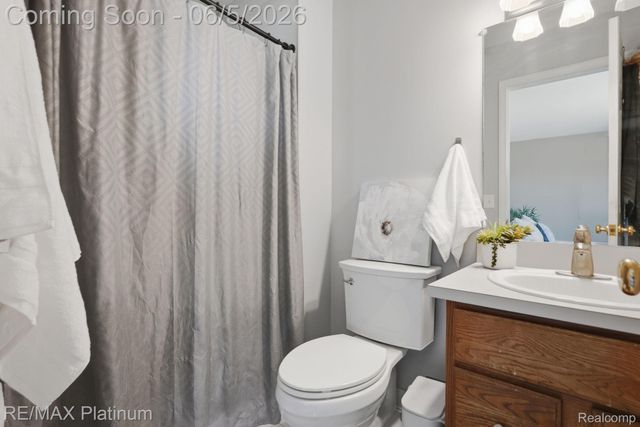 1714 Newgate Lane, Hartland Township, MI 48843