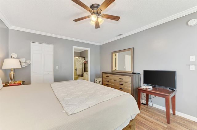 3802 59TH AVENUE W 4113, Bradenton, FL 34210