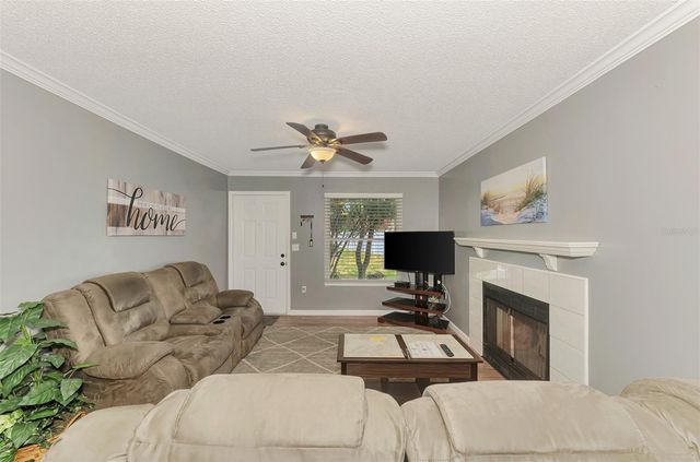 3802 59TH AVENUE W 4113, Bradenton, FL 34210