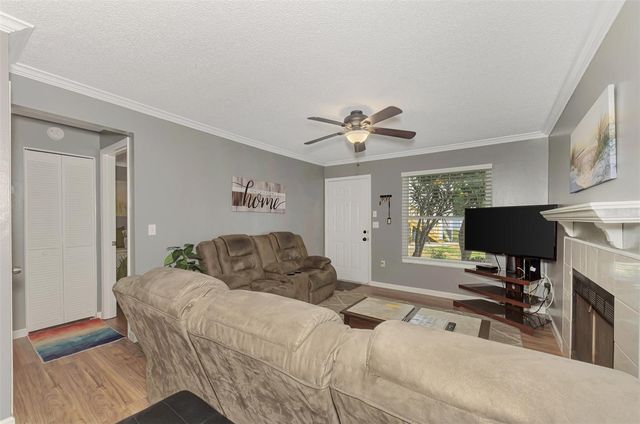 3802 59TH AVENUE W 4113, Bradenton, FL 34210
