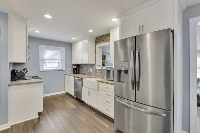932 Mcclain Road, Columbus, OH 43212
