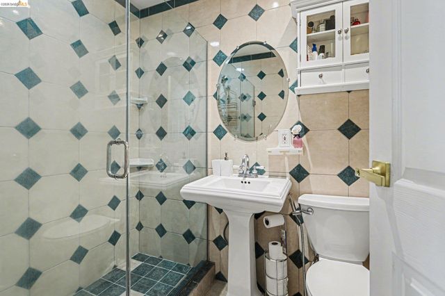 936 Santa Cruz Dr, Pleasant Hill, CA 94523