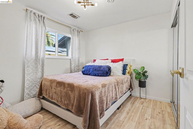 936 Santa Cruz Dr, Pleasant Hill, CA 94523