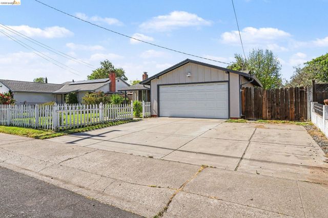 936 Santa Cruz Dr, Pleasant Hill, CA 94523