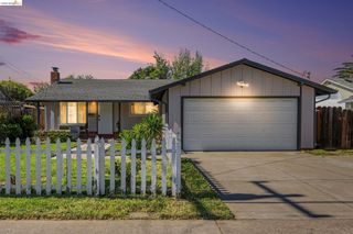 936 Santa Cruz Dr, Pleasant Hill, CA 94523