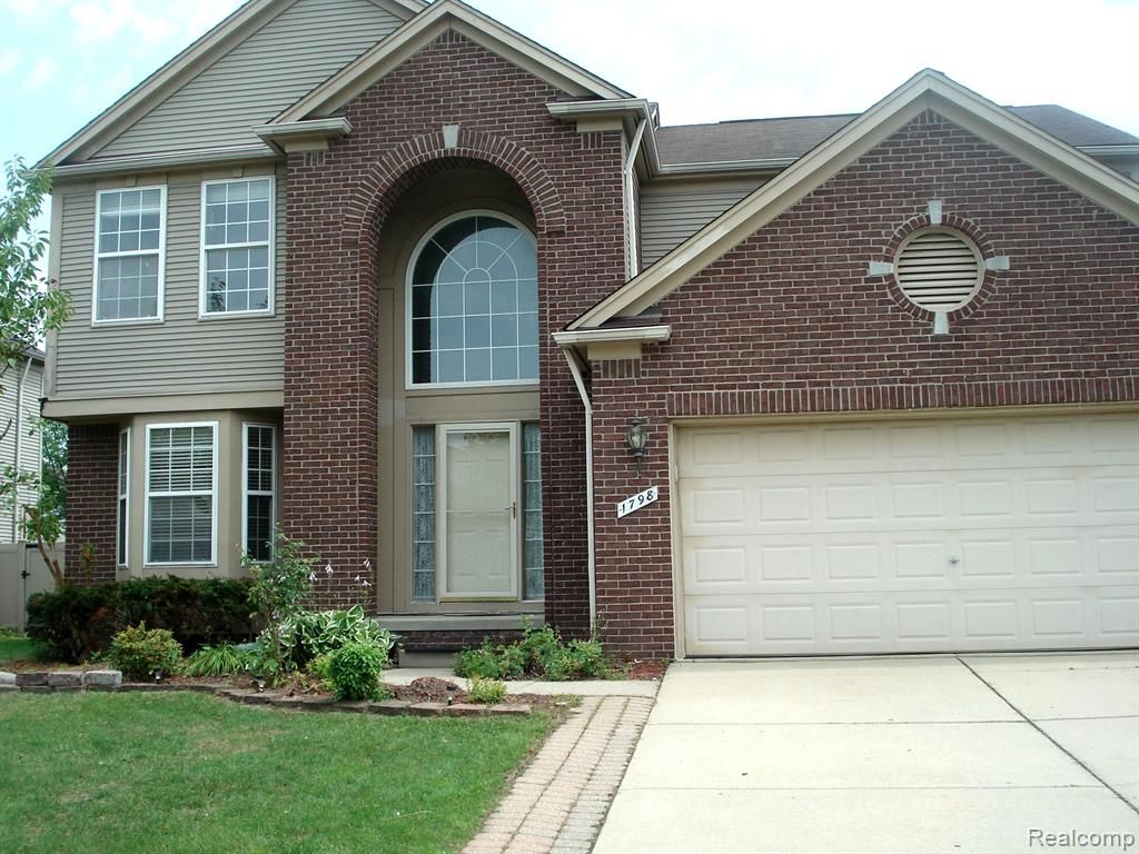 1798 Shepherds Drive, Troy, MI 48084