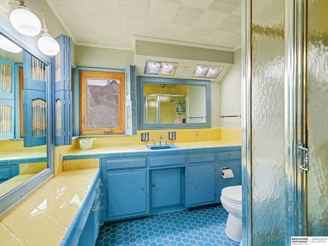 9660 N 29th Street, Omaha, NE 68112