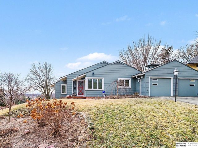 9660 N 29th Street, Omaha, NE 68112