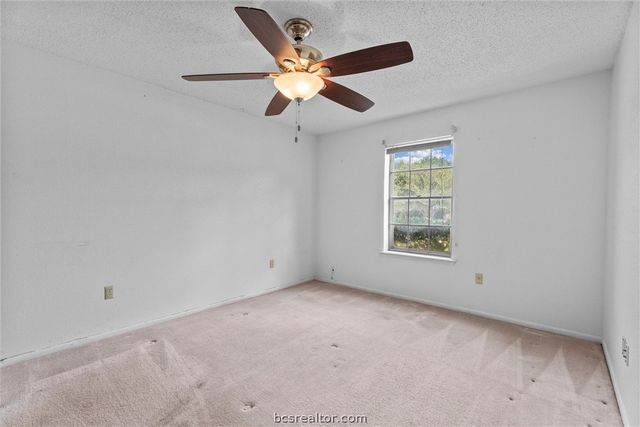 1201 Hawk Tree Drive, College Station, TX 77845