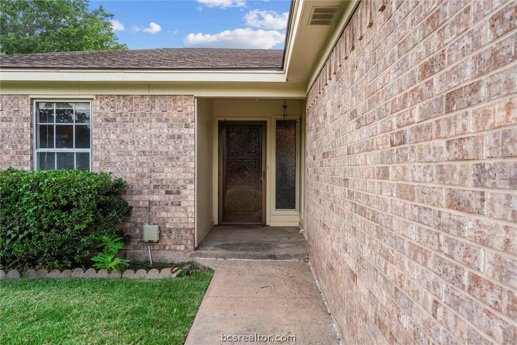 1201 Hawk Tree Drive, College Station, TX 77845 — photo 4