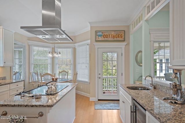 7802 Beachcomber Court, Wilmington, NC 28411