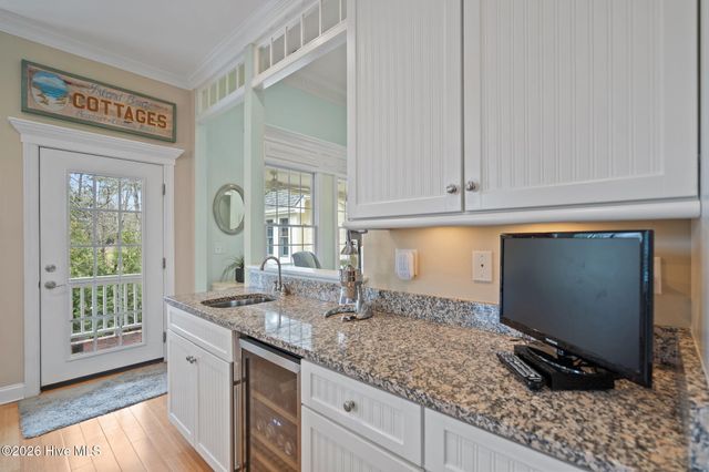 7802 Beachcomber Court, Wilmington, NC 28411