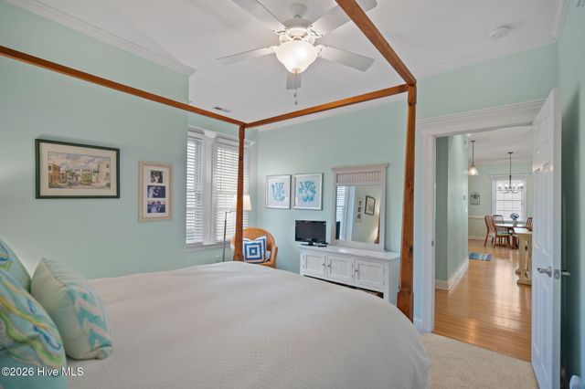 7802 Beachcomber Court, Wilmington, NC 28411