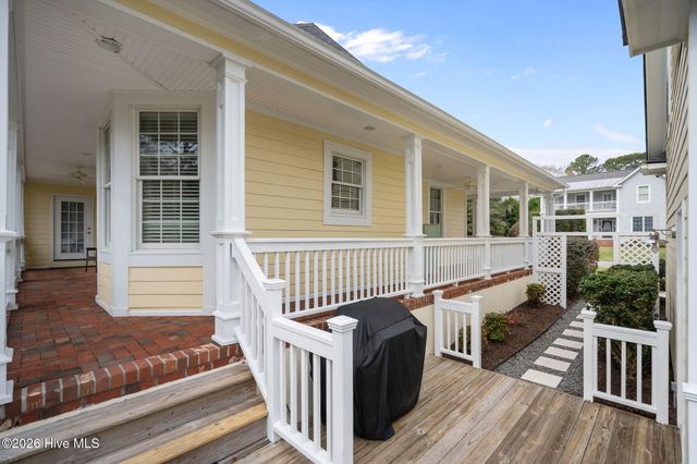 7802 Beachcomber Court, Wilmington, NC 28411