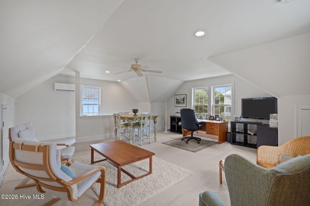 7802 Beachcomber Court, Wilmington, NC 28411