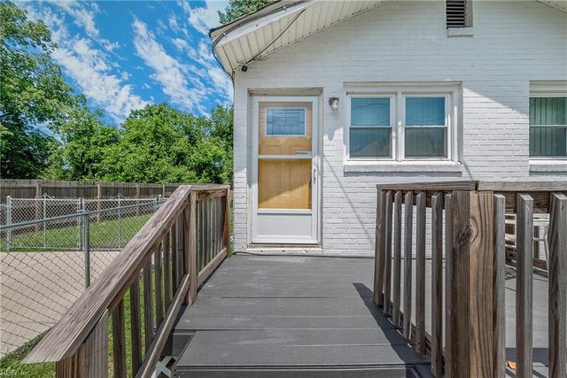 1021 32nd ST, Newport News, VA 23607