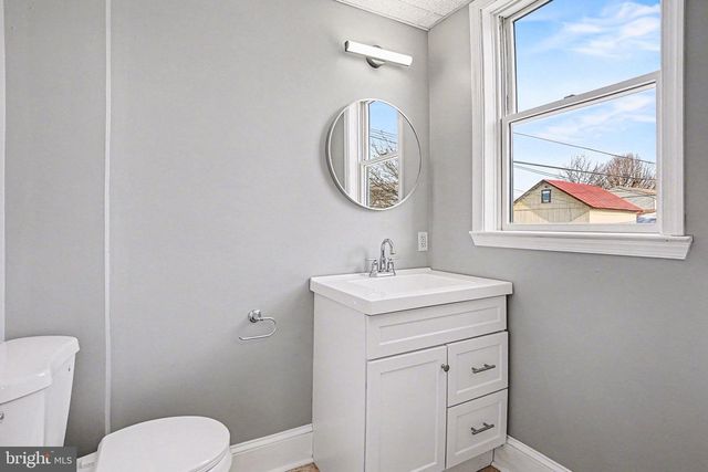 138 S 5TH AVE, Lebanon, PA 17042