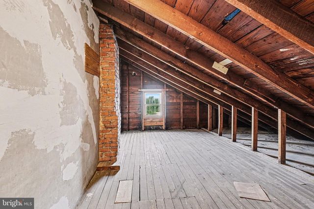 138 S 5TH AVE, Lebanon, PA 17042