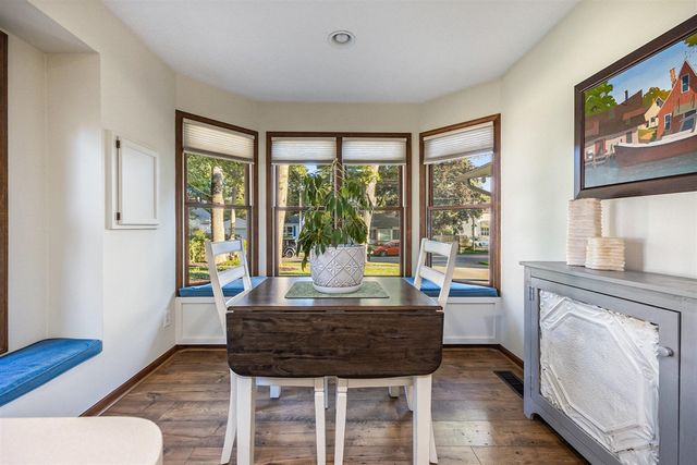 541 Mason Street, Saugatuck, MI 49453