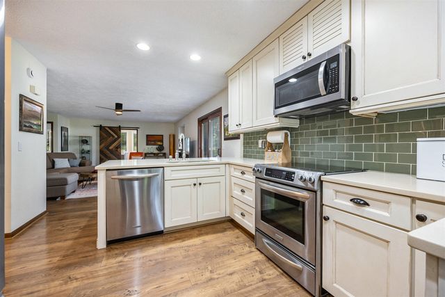 541 Mason Street, Saugatuck, MI 49453