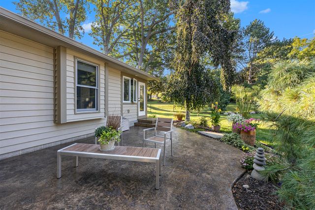 541 Mason Street, Saugatuck, MI 49453