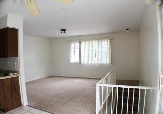 872 Cambridge Place 126D, Wheeling, IL 60090