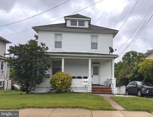 4409 LEEDS, Baltimore, MD 21229