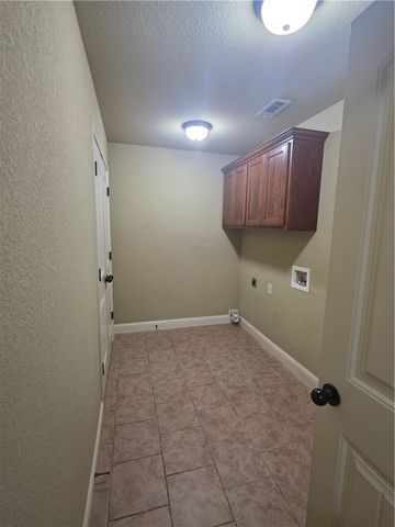 2410 S 11th Place, Rogers, AR 72758