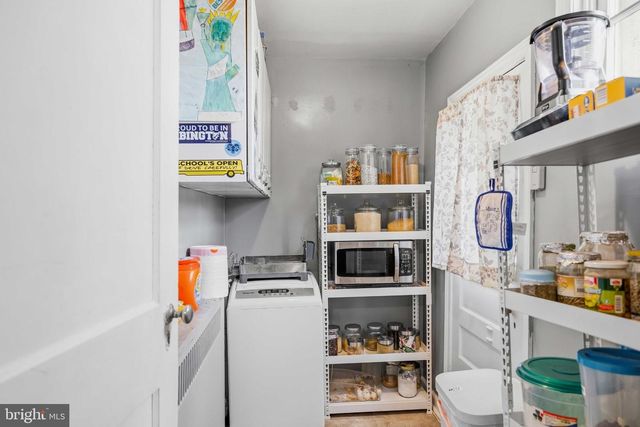 2016 MORELAND RD, Abington, PA 19001