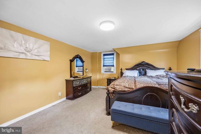 2016 MORELAND RD, Abington, PA 19001