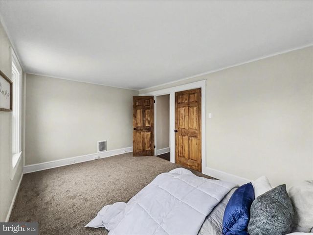 596 N PLUM ST, Lancaster, PA 17602