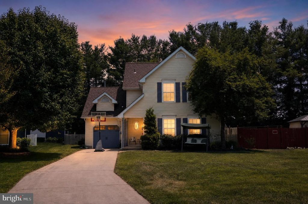 609 QUINCY CT, Glassboro, NJ 08028