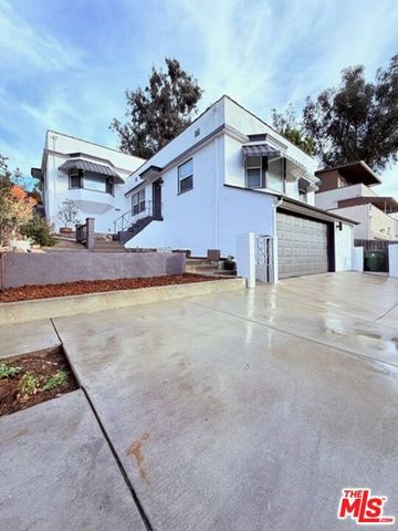 1274 West Boulevard, Los Angeles, CA 90019