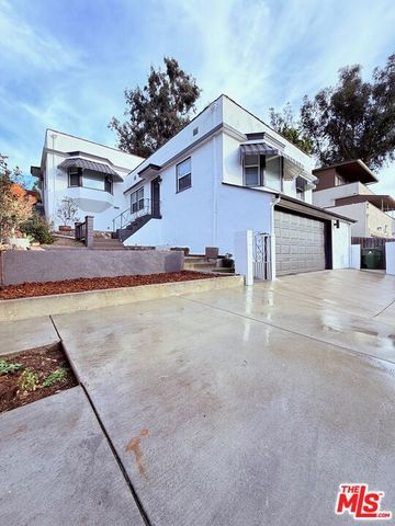1274 West Boulevard, Los Angeles, CA 90019