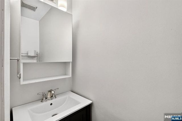 117 Overpeck Avenue, Ridgefield Park, NJ 07660
